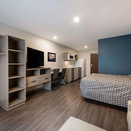 Woodspring Suites Wixom - Novi Eksteriør billede