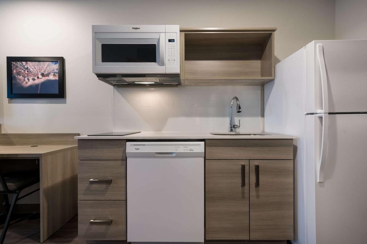 Woodspring Suites Wixom - Novi Eksteriør billede